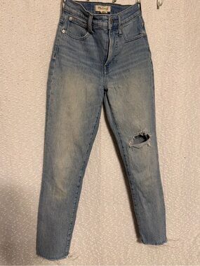 Madewell "Perfect Vintage Jean" High-Rise Straight with Knee Rip